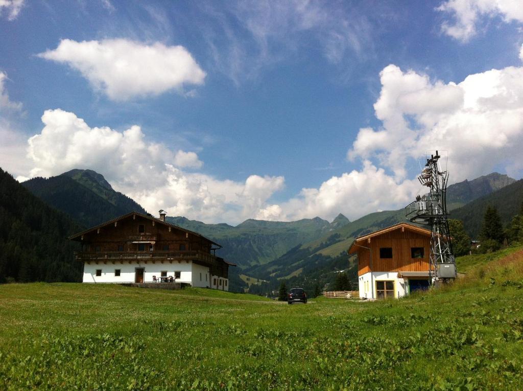 Alpenbauernhaus Vorderbrandthof Saalbach-Hinterglemm Exterior foto